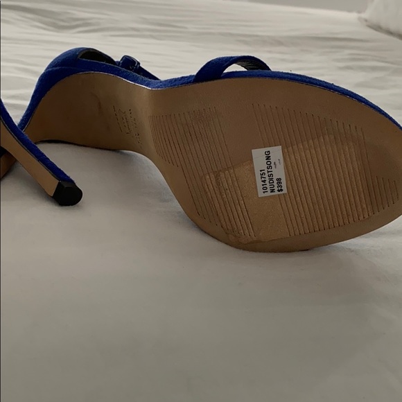 Stuart Weitzman Blue Suede heels, size 6! - Picture 8 of 10